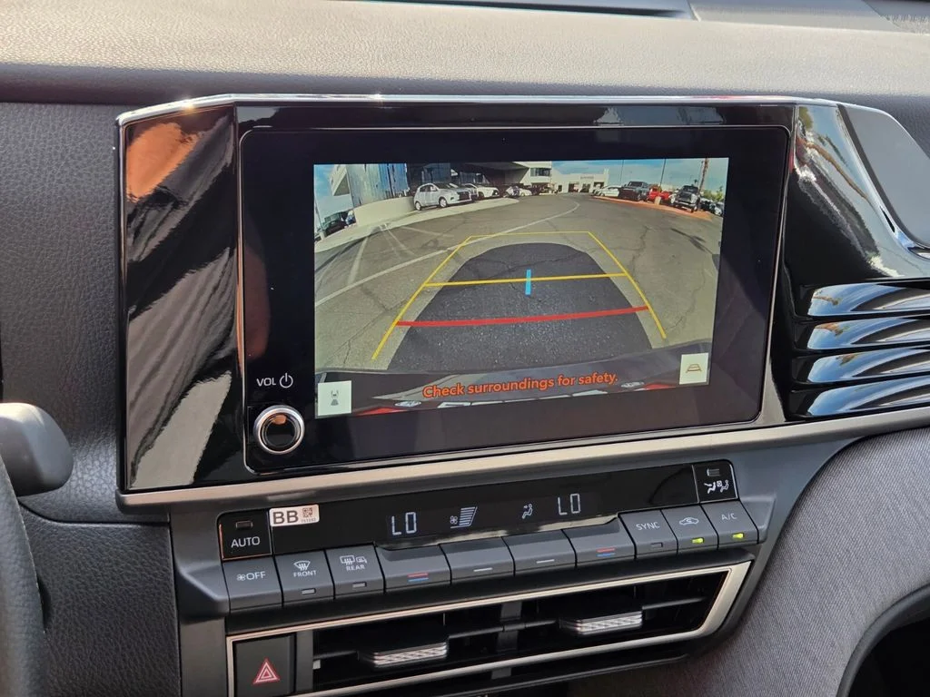 Used 2026  Toyota LE image 29