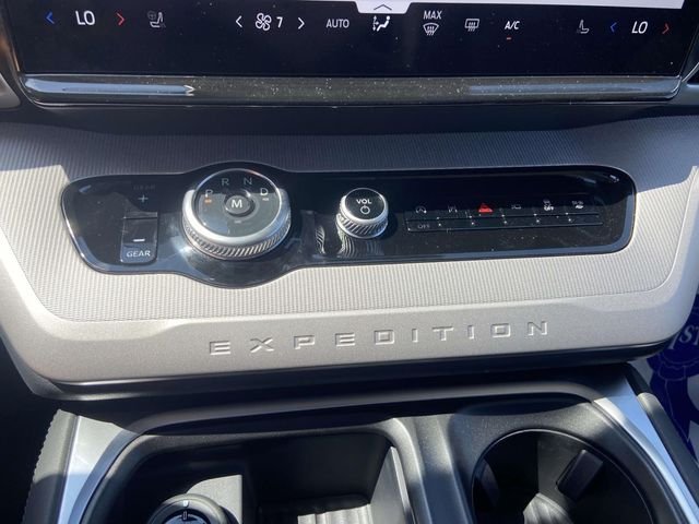 New 2026 Glacier Gray Metallic Tri-Coat Ford Active image 20