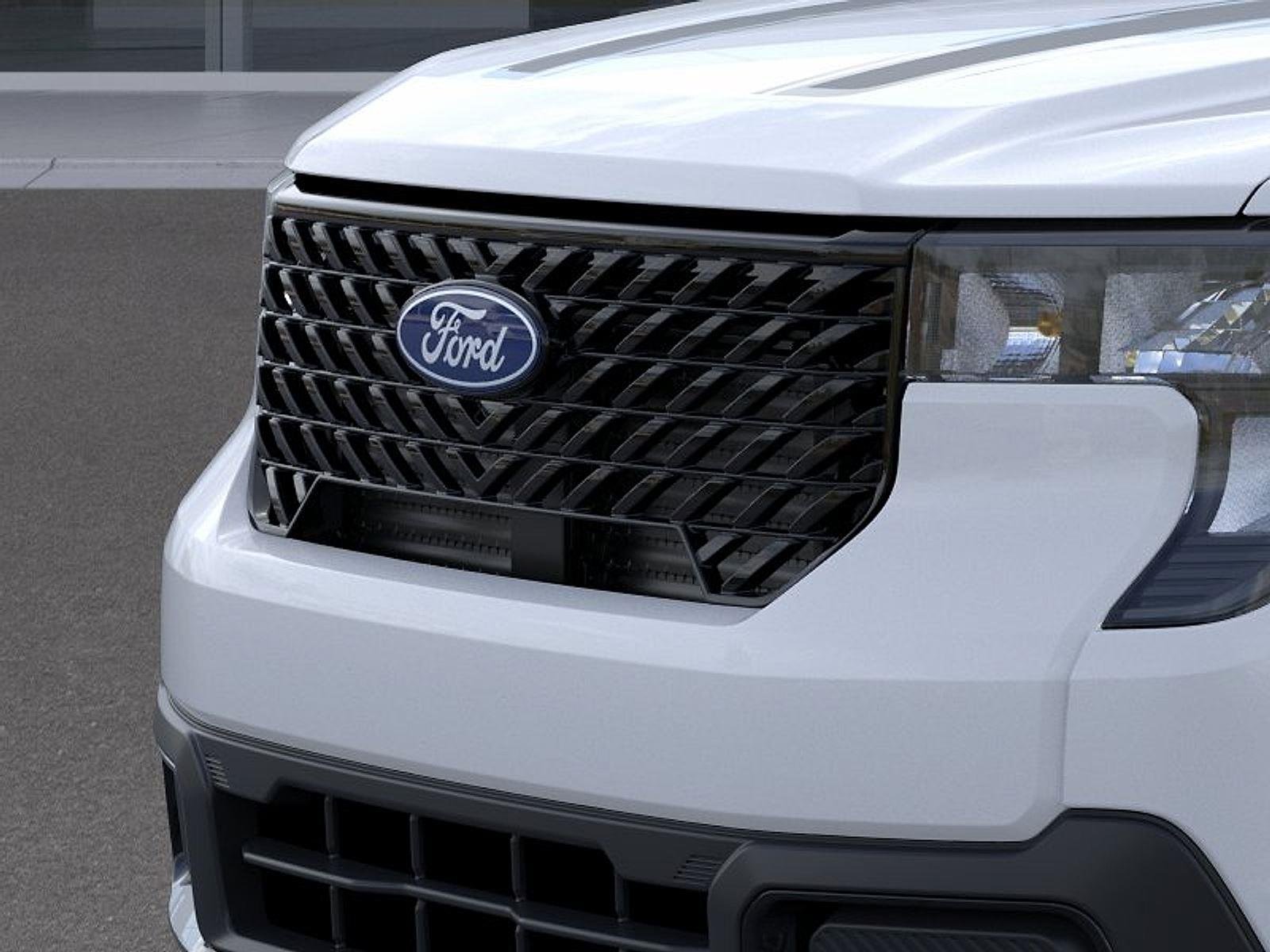 New 2026 Space White Metallic Ford XLT image 18