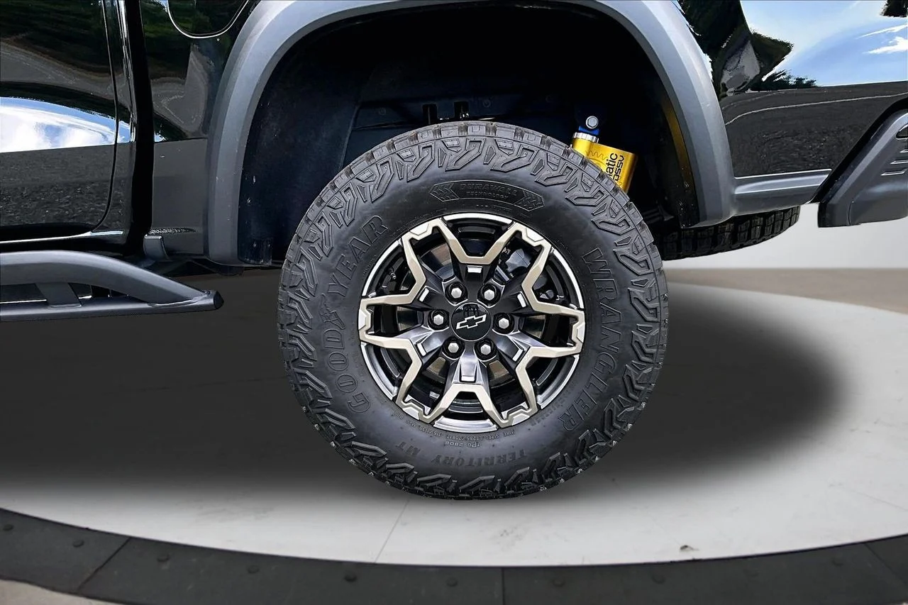 Certified Used 2024 Black Chevrolet ZR2 image 35