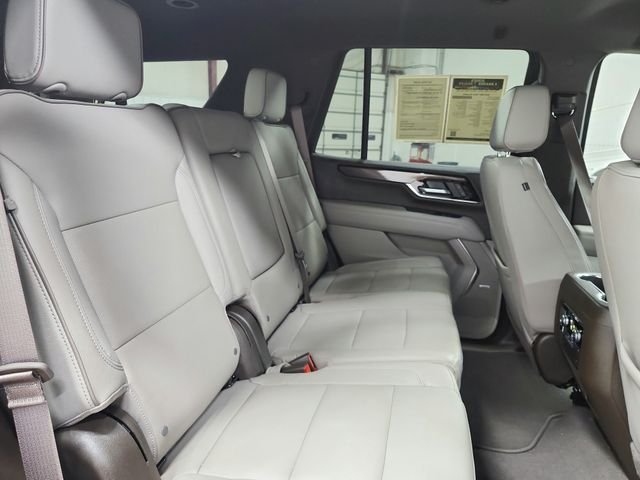 Used 2025 Red GMC Elevation image 42