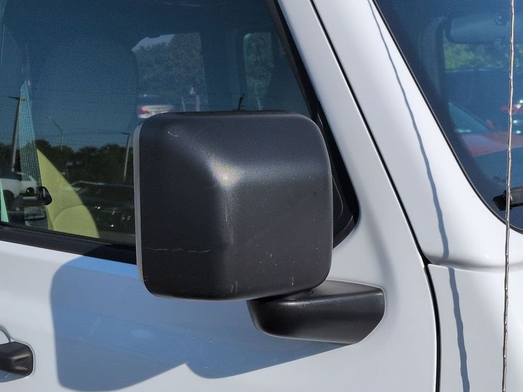 Used 2021 Bright White Clearcoat Jeep Unlimited Sport S image 13