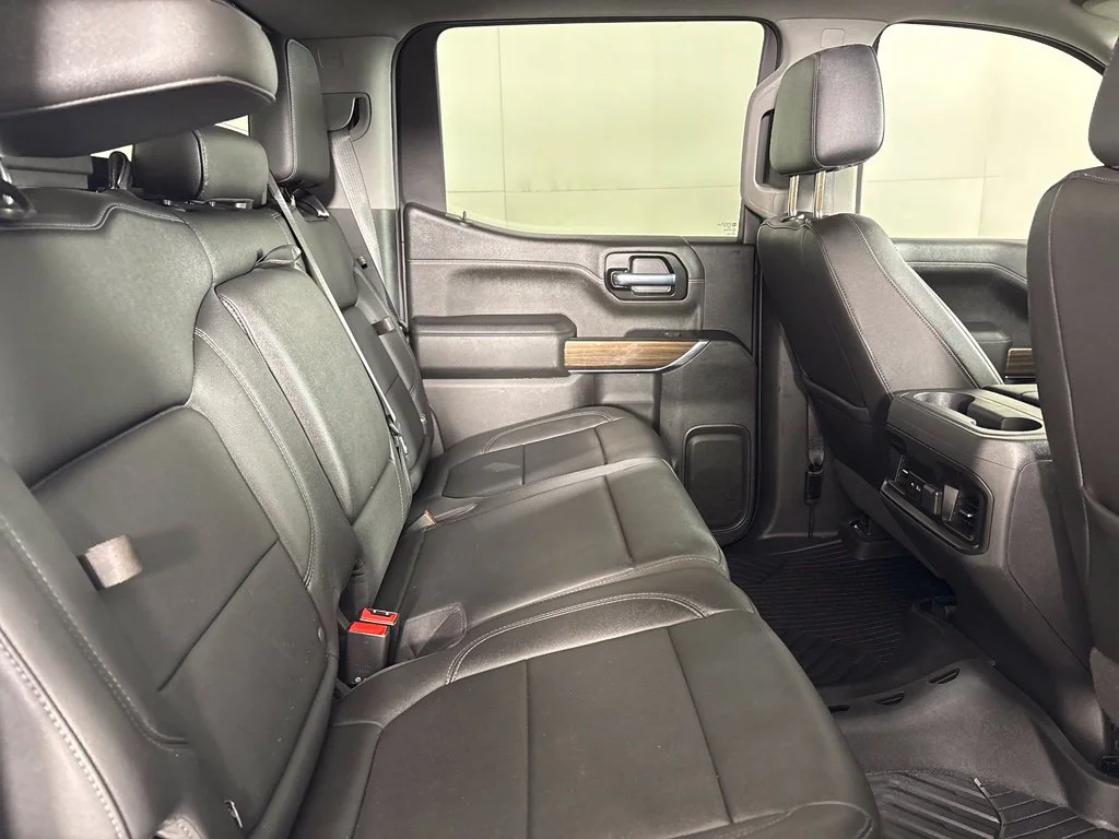 Used 2022 White Chevrolet LT Trail Boss image 20