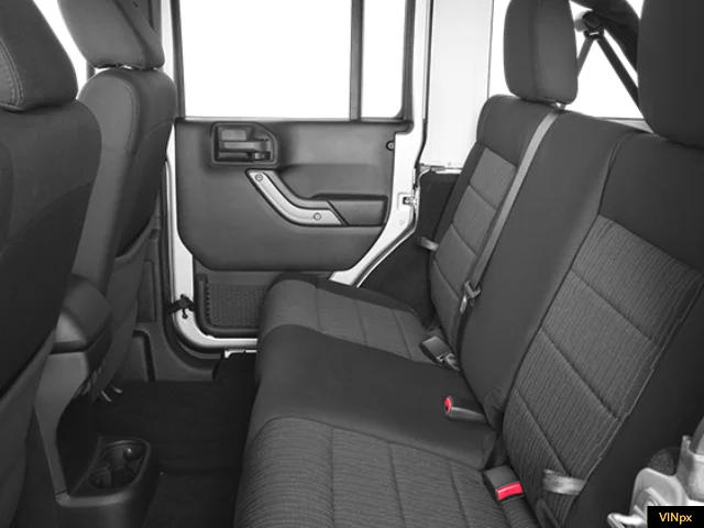 Used 2013 Dune Clear Coat Jeep Sahara image 12
