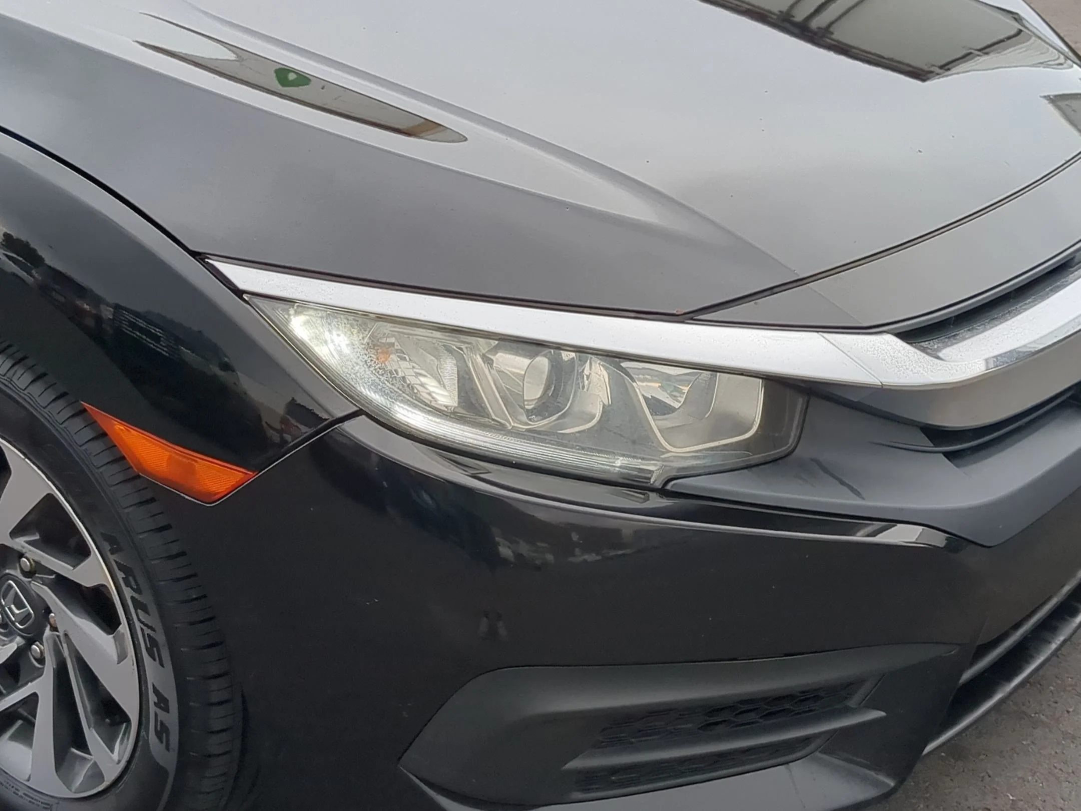 Used 2017 Crystal Black Pearl Honda EX image 10