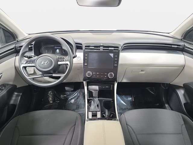 Used 2023 Silver Hyundai SEL image 10