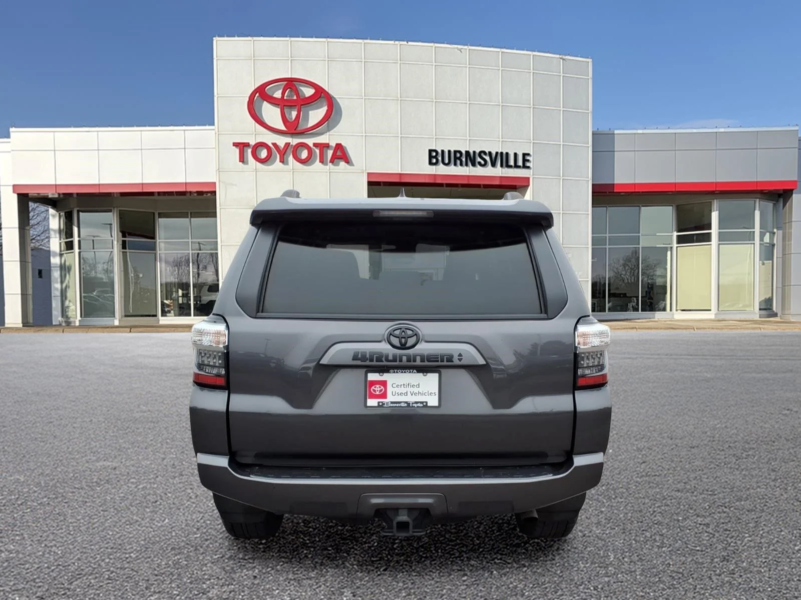 Certified Used 2022 Gray Toyota SR5 image 5