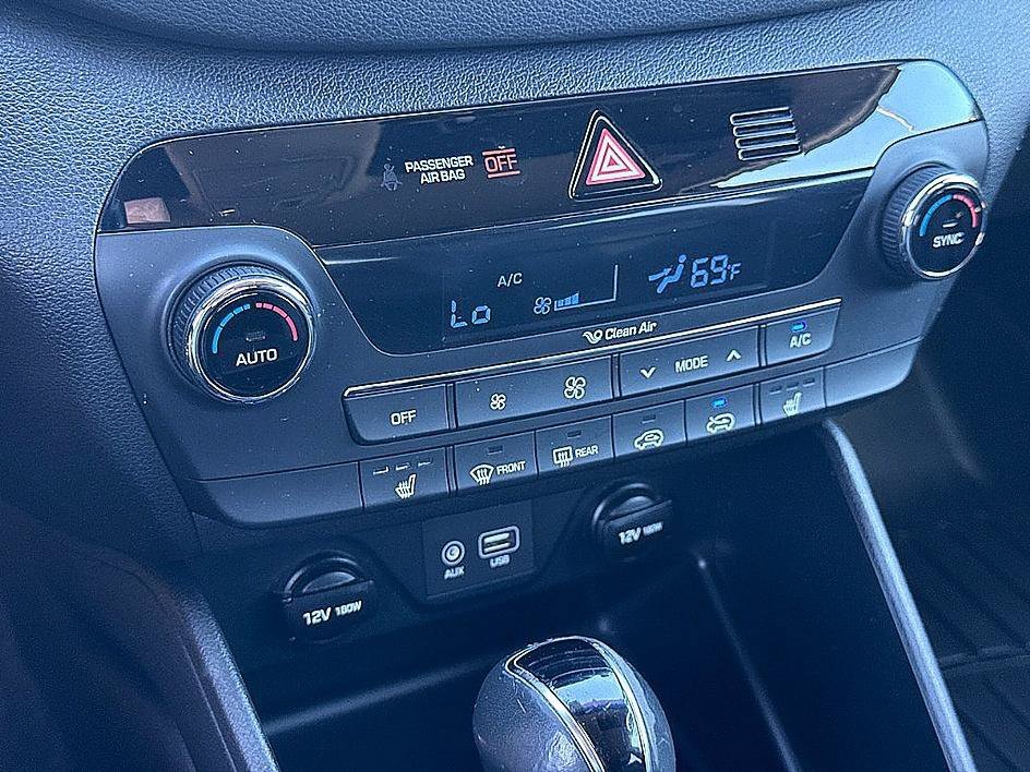 Used 2018 Black Noir Pearl Hyundai SEL Plus image 16