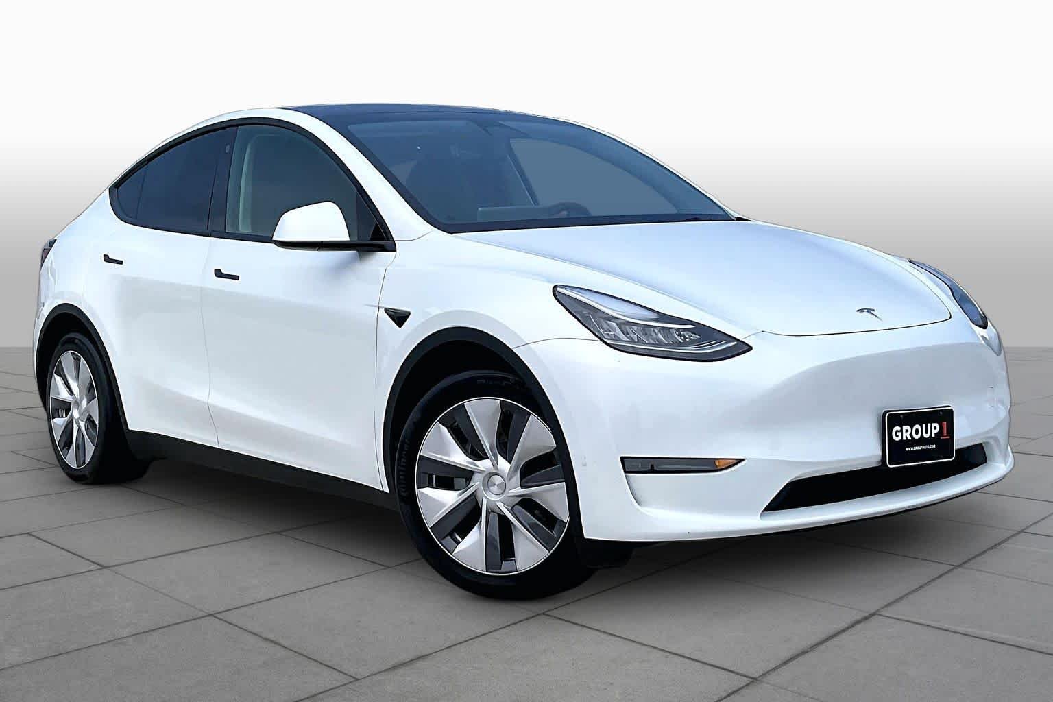 Used 2023 Tesla Model Y Long Range with VIN 7SAYGDEE4PA080327 for sale in Houston, TX