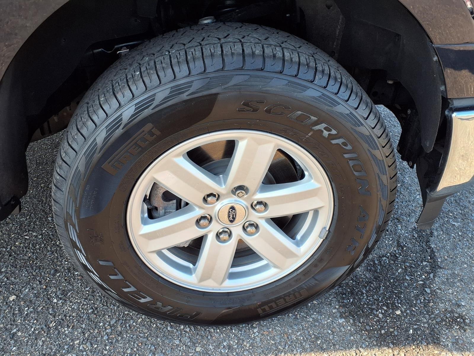 Used 2025 Blue Ford XL image 12