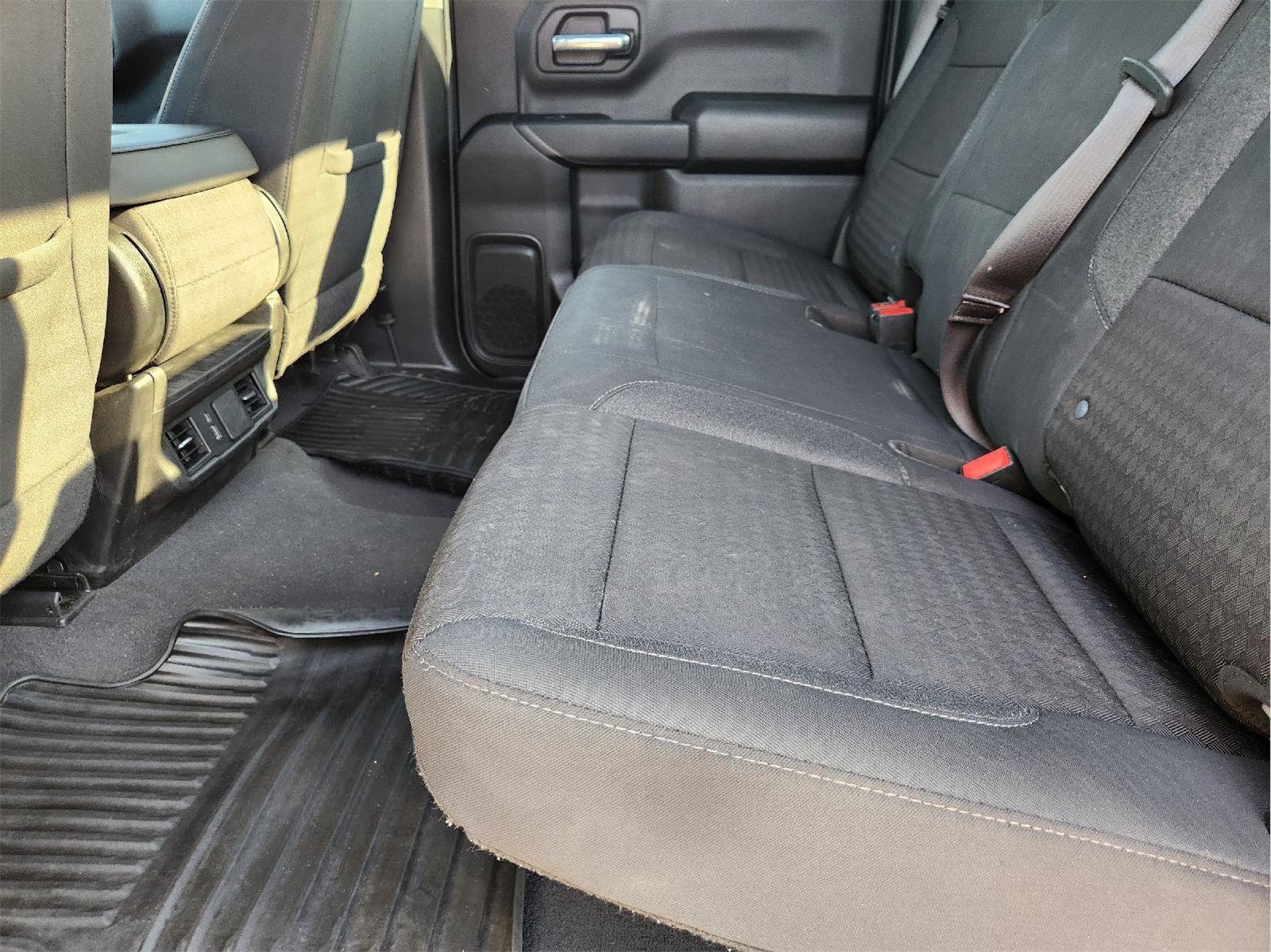 2024 Chevrolet Silverado 1500 photo 30 of 33