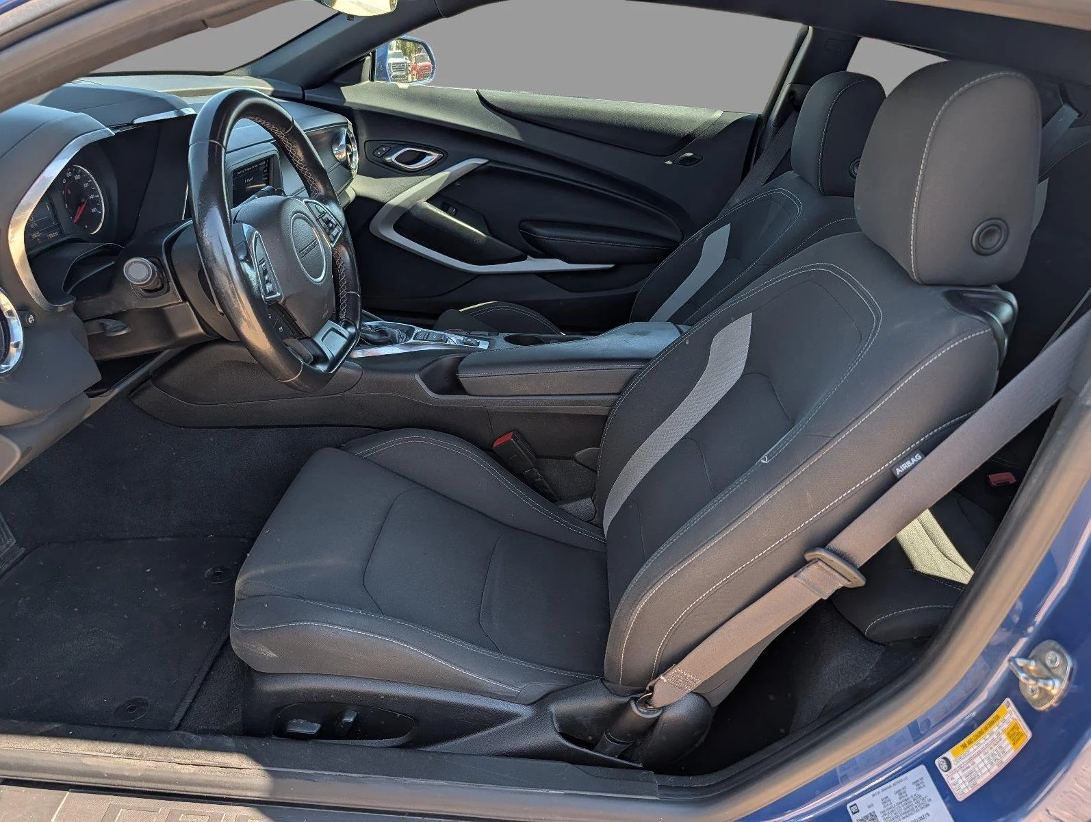 Used 2023 RIVERSIDE BLUE METALLIC Chevrolet 1LT image 10