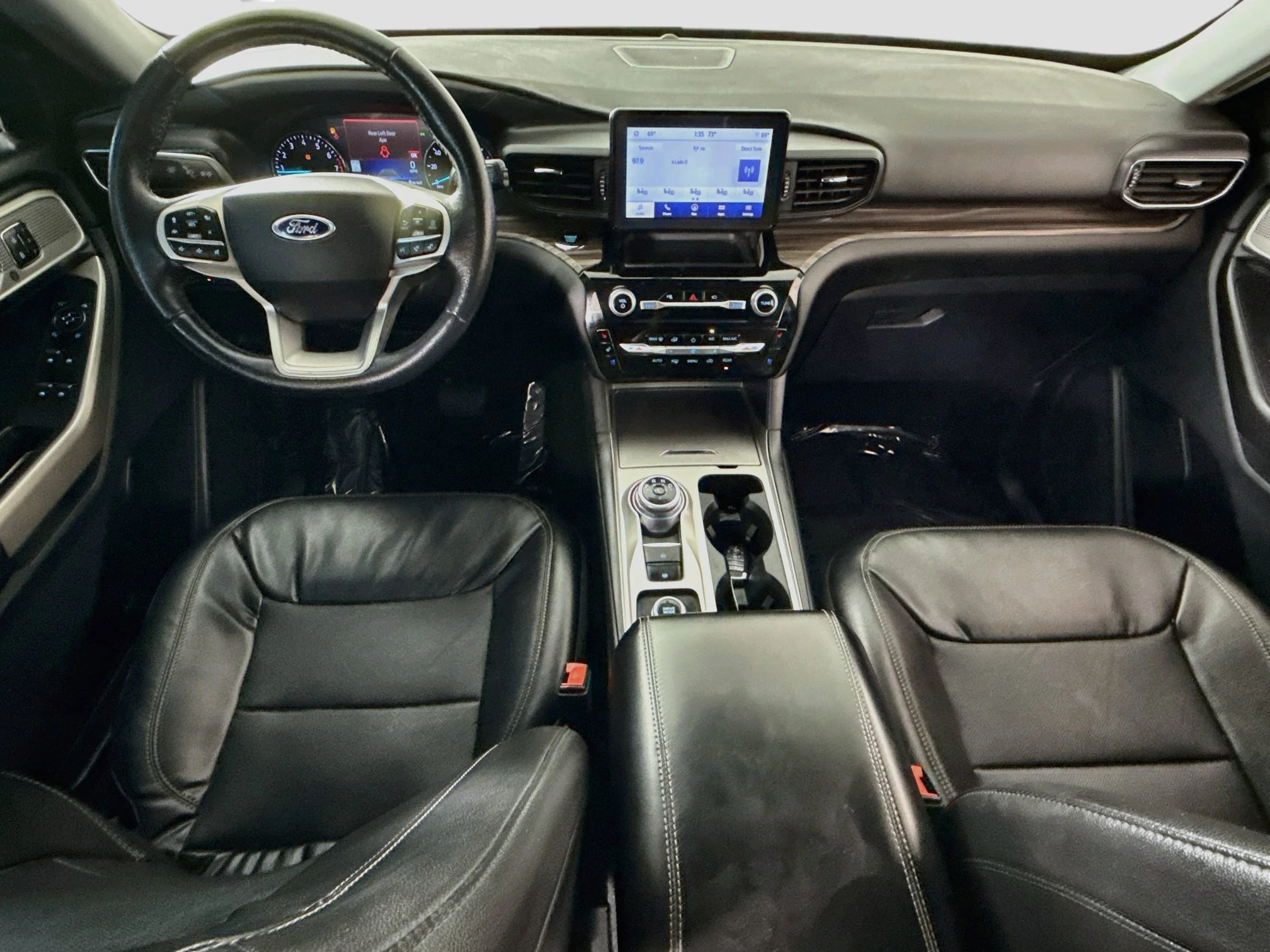 Used 2023 Gray Ford Limited image 25