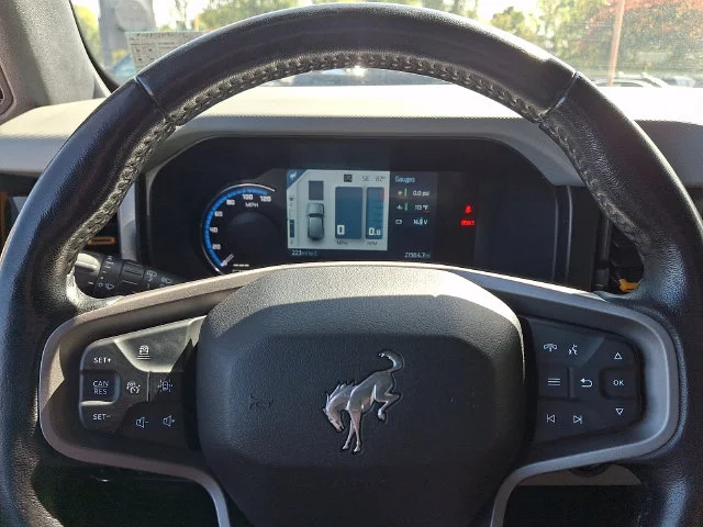Used 2022 Green Ford Badlands image 19