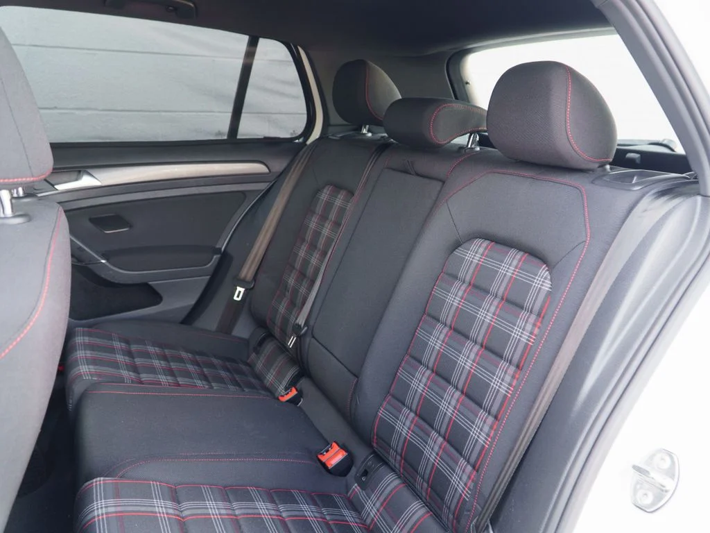Used 2019 White Volkswagen 2.0T Rabbit Edition image 18