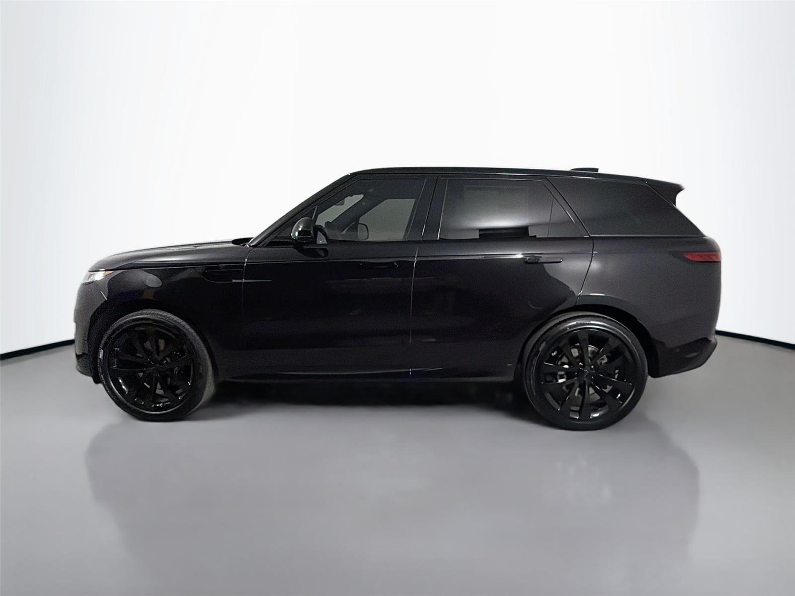 New 2026 Santorini Black LAND ROVER Dynamic SE image 8