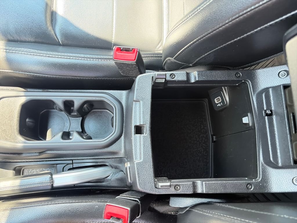 Used 2020 Gray Jeep Overland image 26