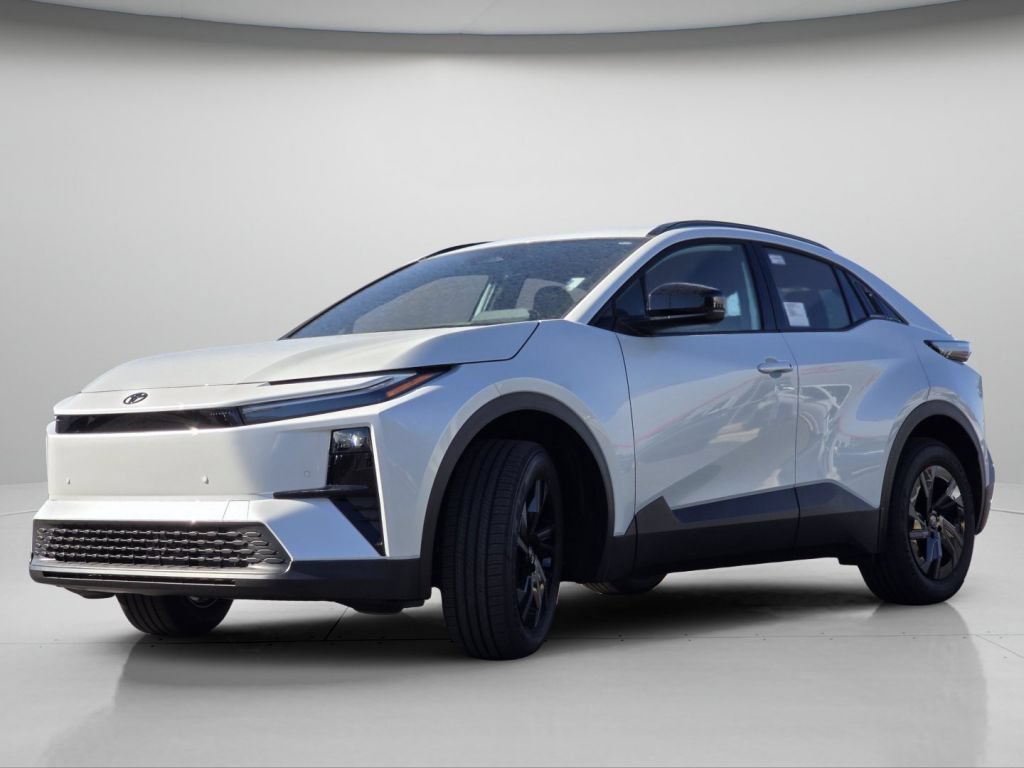New 2026 Wind Chill Pearl Toyota SE image 17