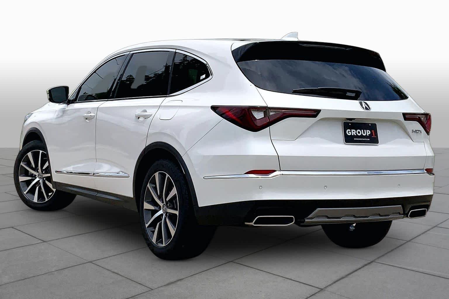 Used 2026 Platinum White Pearl Acura w/Technology Package image 11