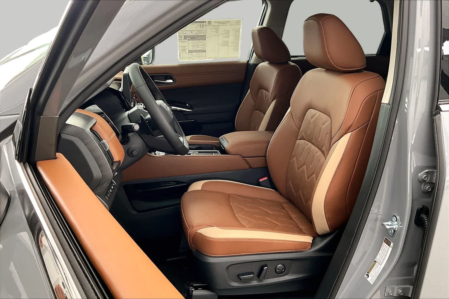 New 2026 Boulder Gray Pearl Nissan Platinum image 15