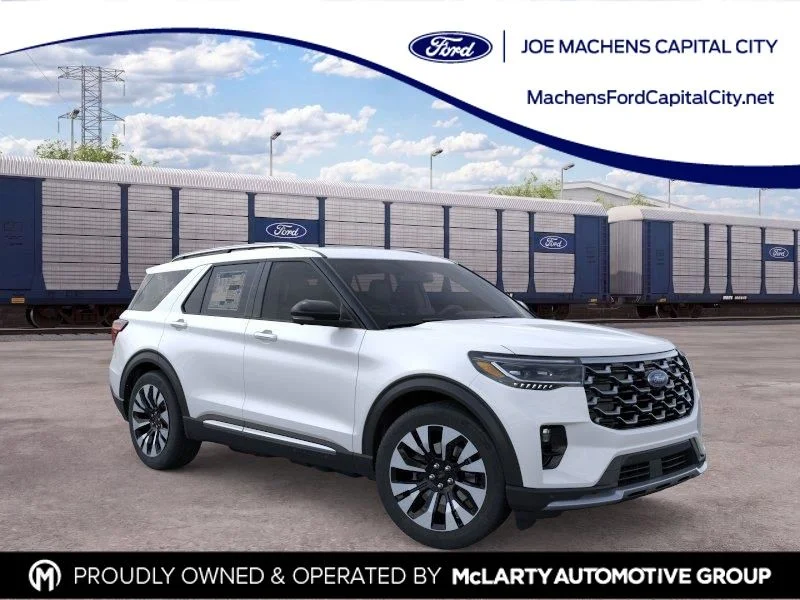 New 2026 Star White Metallic Tri-Coat Ford Platinum™ image 1