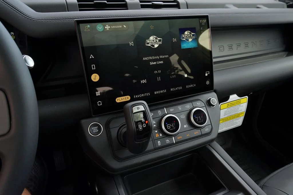 New 2026 Borasco Grey Land Rover S image 18
