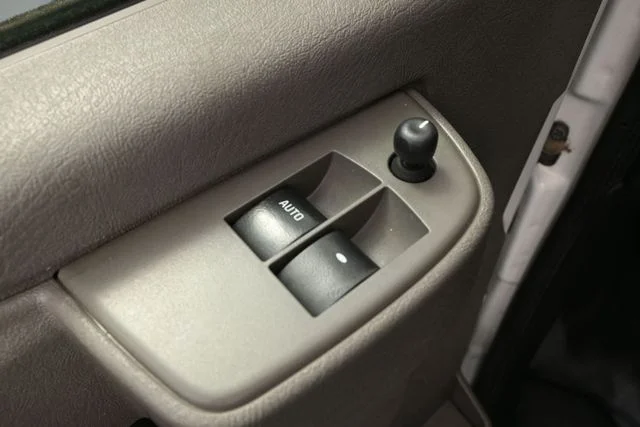 Used 2019 White Chevrolet Work Van image 19