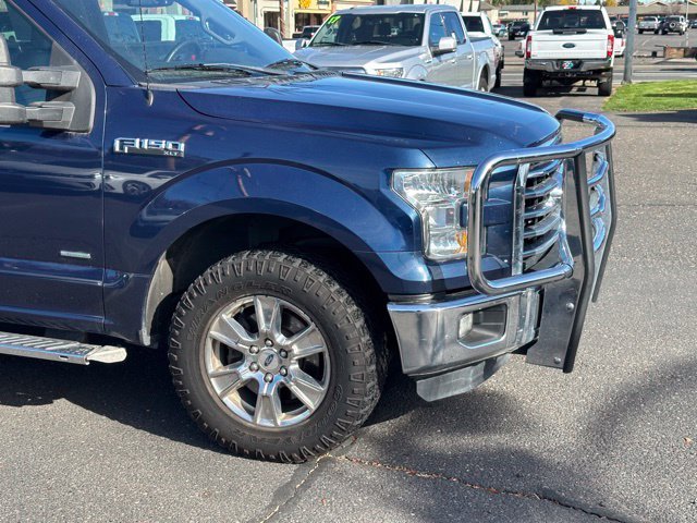 Used 2016 Blue Ford XLT image 3