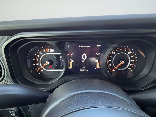 Used 2024 White Jeep Rubicon image 28