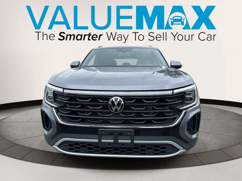 Used 2024  Volkswagen 2.0T SE w/Technology image 9