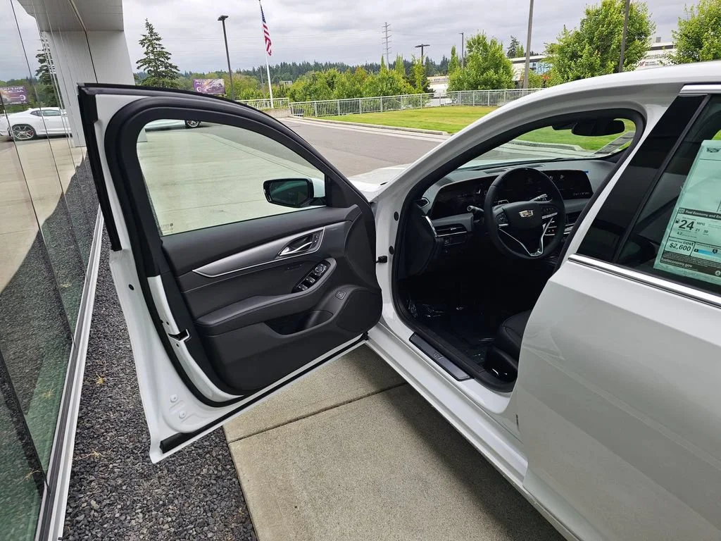 New 2026 Summit White Cadillac Premium Luxury image 18