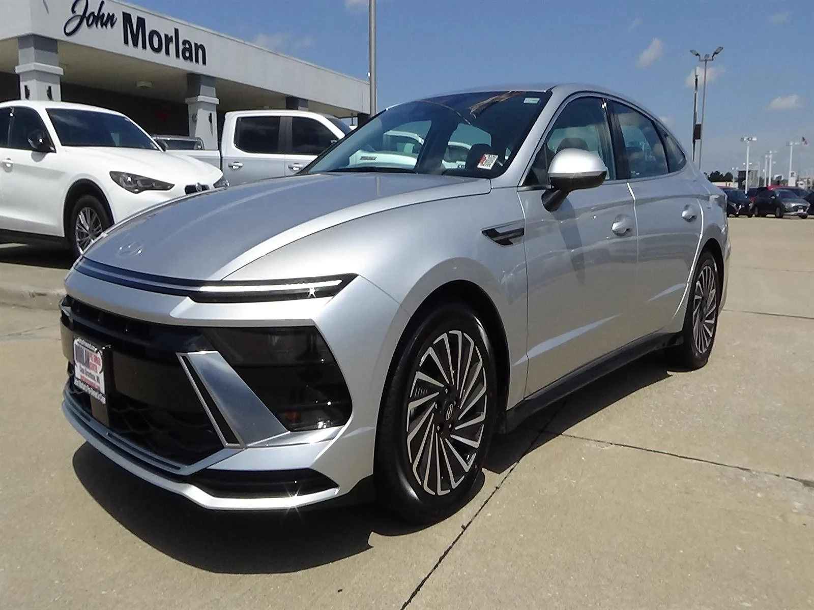 Used 2025 Aero Silver Metallic (t4a) Hyundai SEL image 2