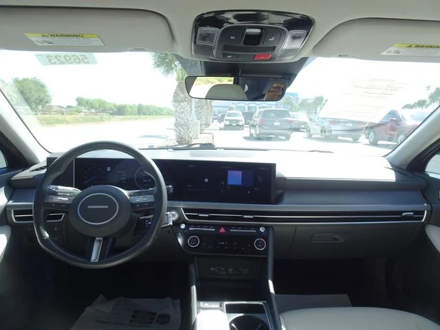 Used 2024 Gray Hyundai SEL image 11