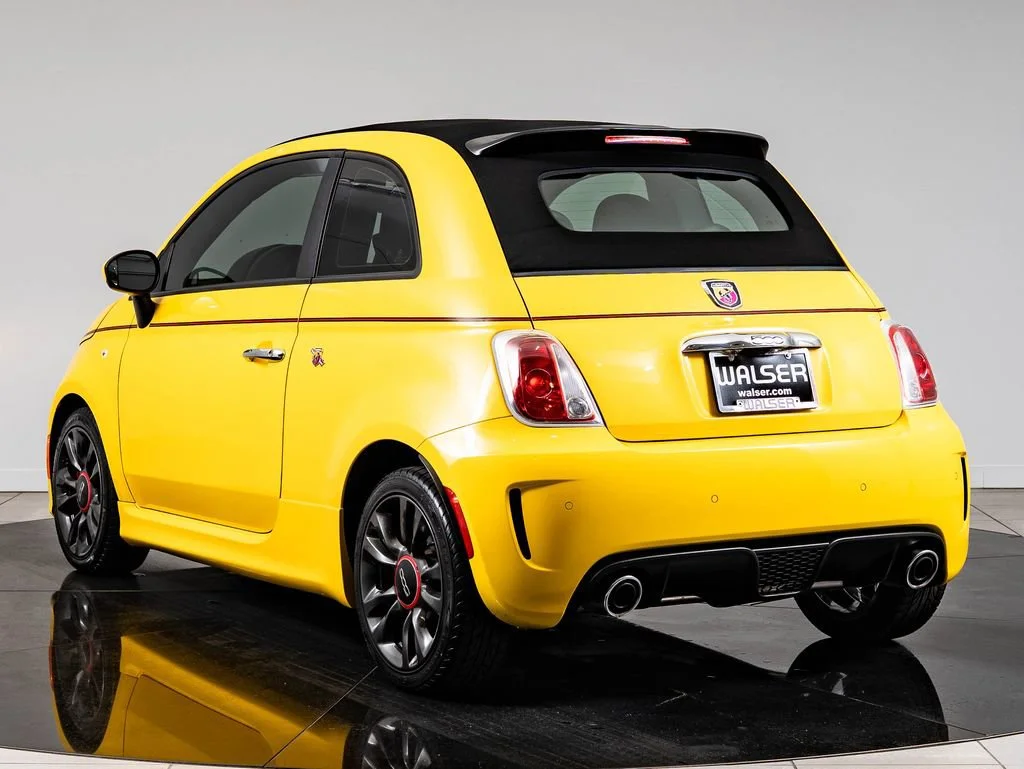 Used 2017 Giallo Moderna Perla (Pearl Yellow Tri-Coat) FIAT Abarth image 6