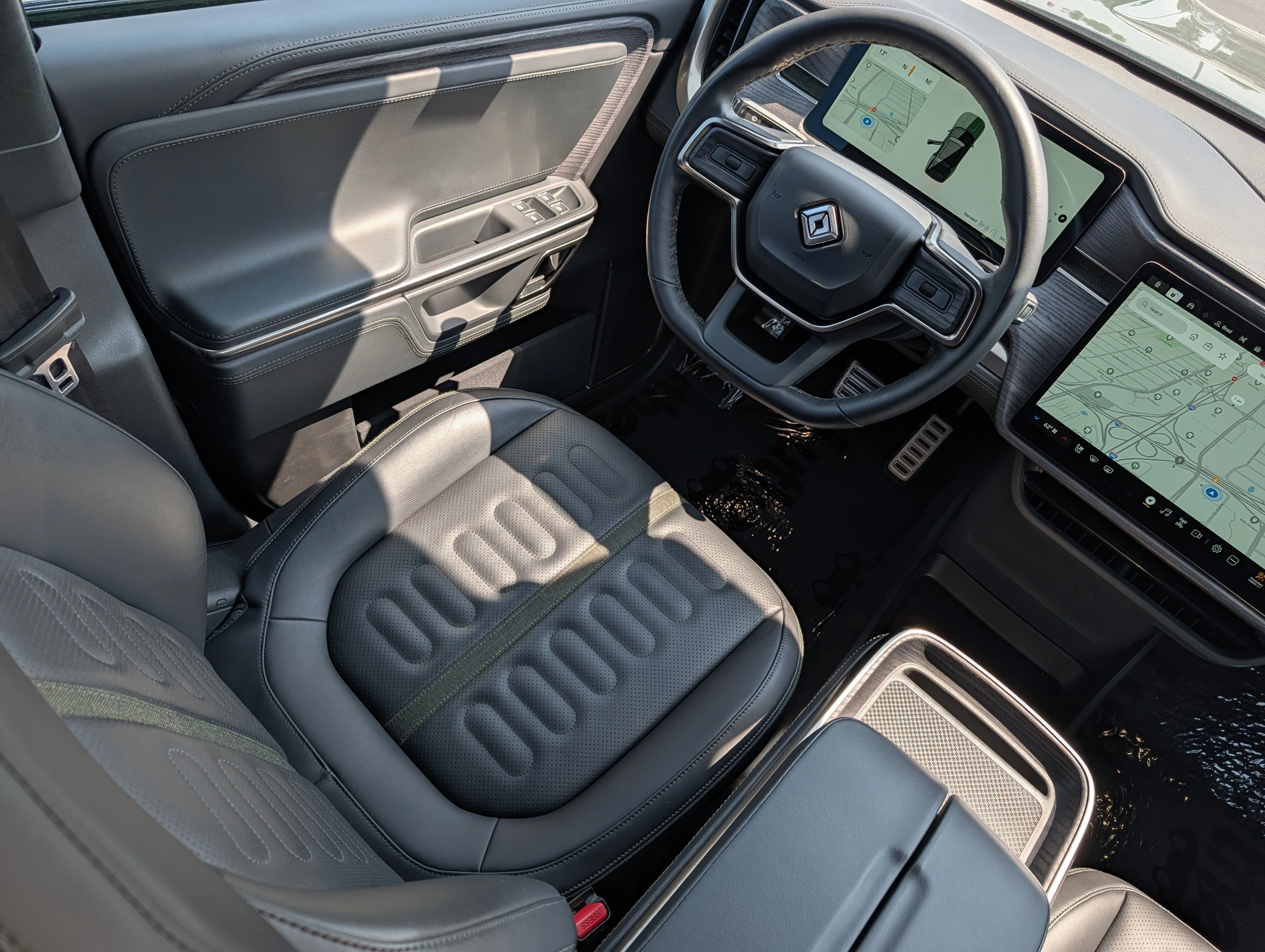 Used 2024 Forest Green Rivian Adventure image 9