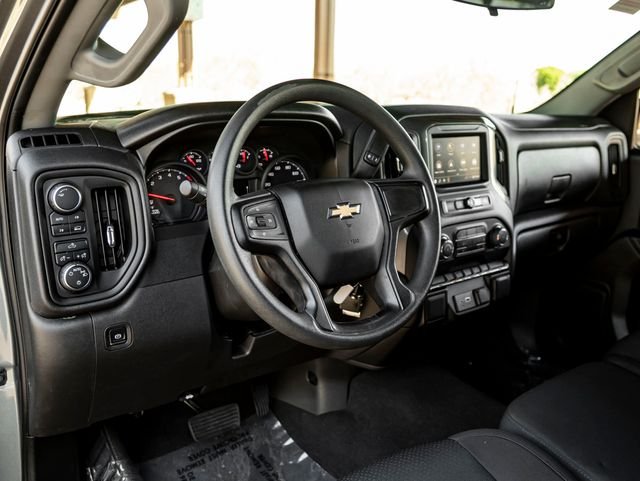 Used 2021 Satin Steel Metallic Chevrolet Custom image 20