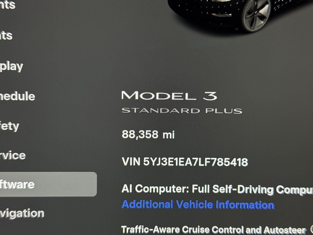 Used 2020 White Tesla Standard Range Plus image 24