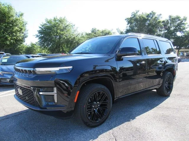 New 2026 High Gloss Black Exterior Paint Jeep Limited Reserve image 3