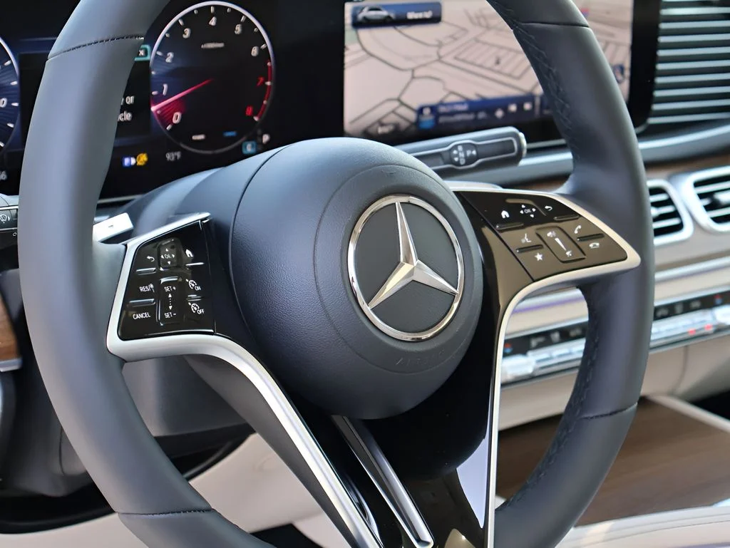 New 2026 Polar White Mercedes-Benz GLE 350 image 18