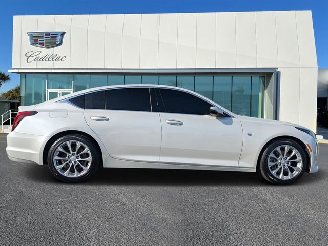 Used 2022 Crystal White Tricoat Cadillac Premium Luxury image 2