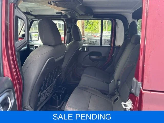 Certified Used 2021 Snazzberry Pearlcoat Jeep Rubicon image 3