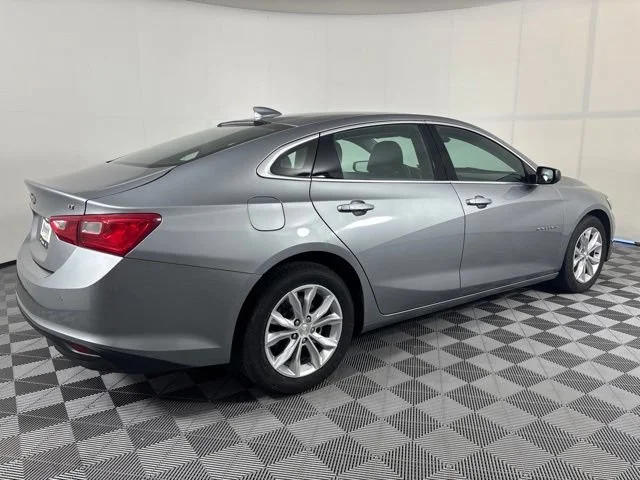 Used 2024 Sterling Gray Metallic Chevrolet 1LT image 33