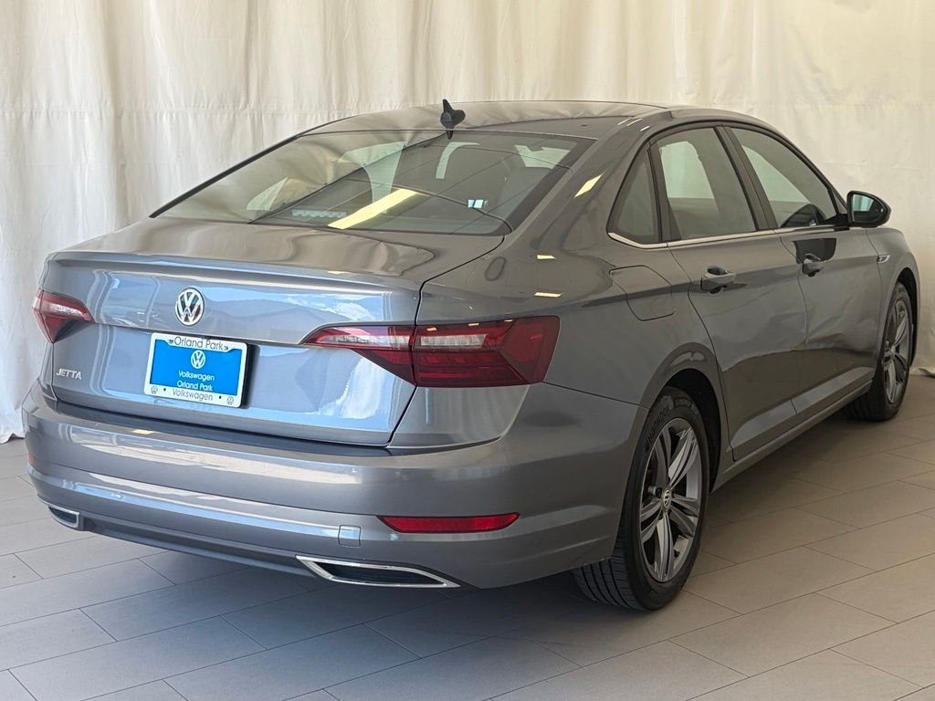 Used 2020 Platinum Gray Metallic Volkswagen R-Line image 10
