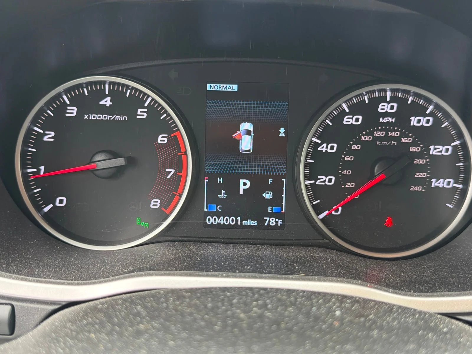 Used 2024 Silver Mitsubishi SE image 6