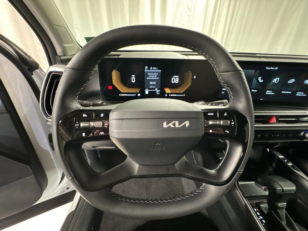New 2026 White Pearl Kia S image 20