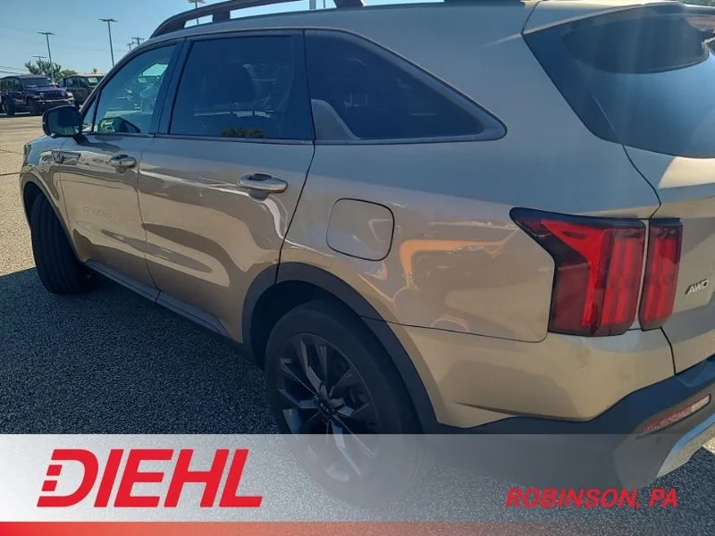Used 2021 Beige Kia SX Prestige X-Line image 8