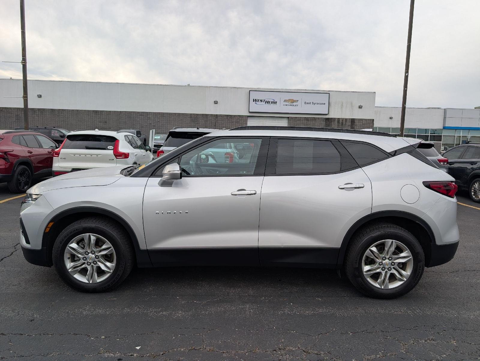 Used 2021 Silver Ice Metallic Chevrolet LT image 5