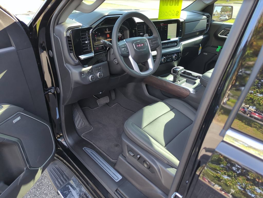 New 2026 Onyx Black GMC SLT image 10