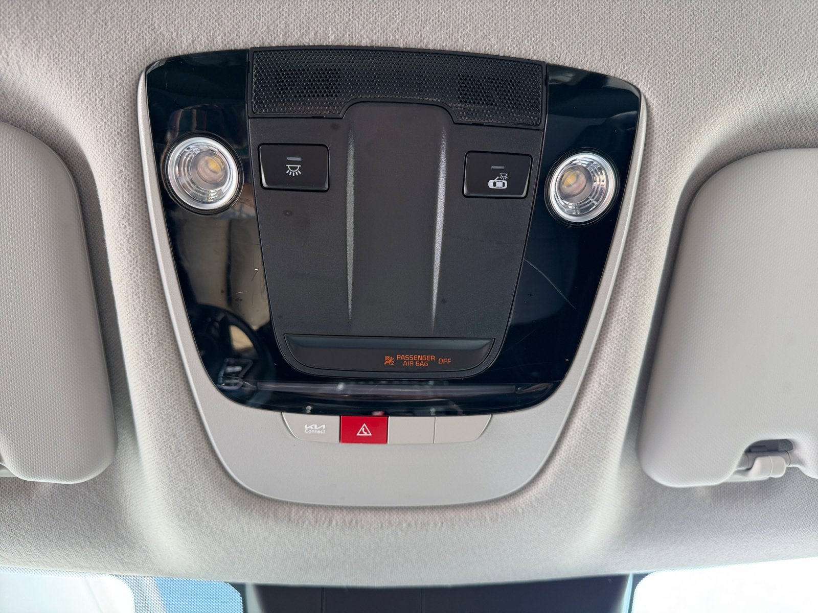 Certified Used 2024 Gravity Gray Kia X-Line image 27
