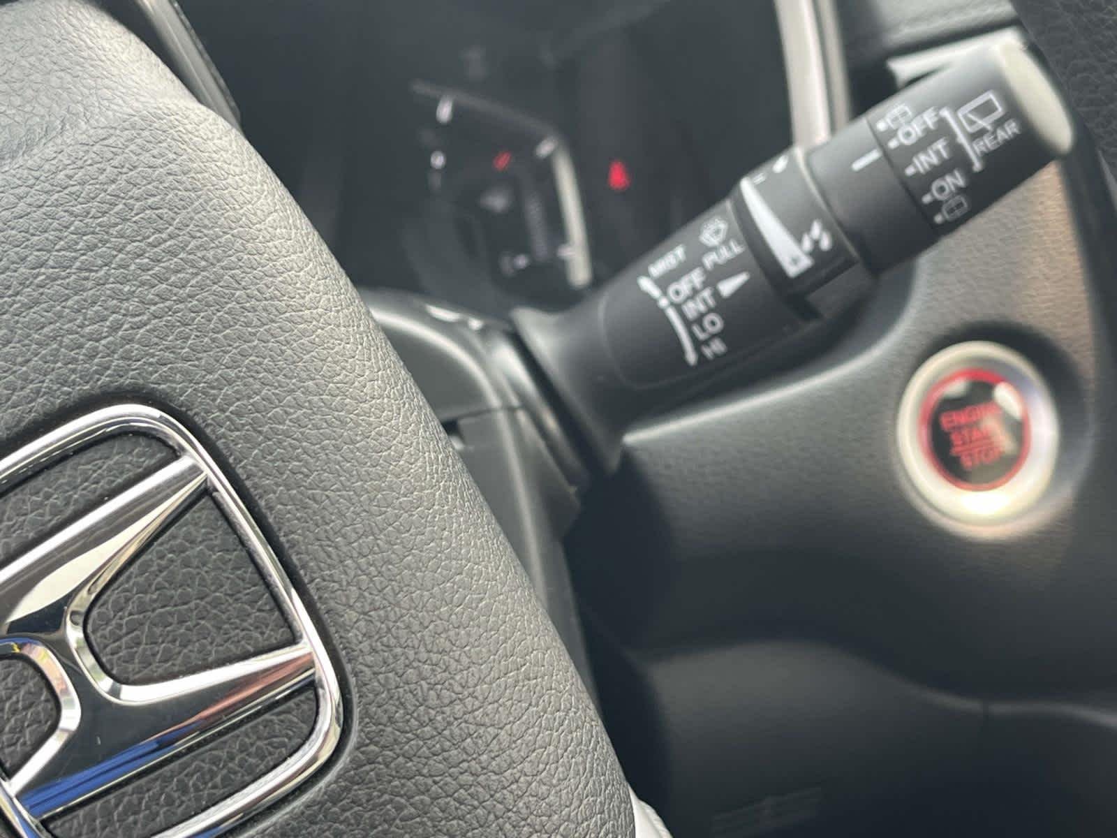 Used 2020  Honda EX image 37